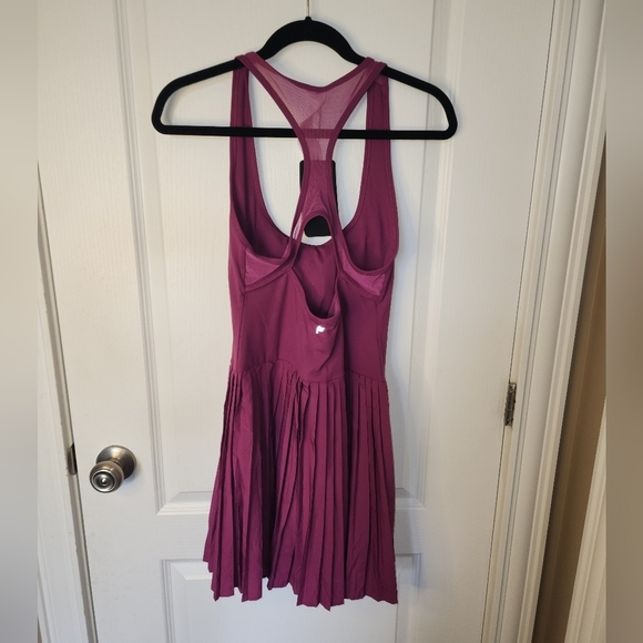 NWT Fabletics Pink Sleeveless Pleated Active Dress Size Medium - Picture 6 of 8